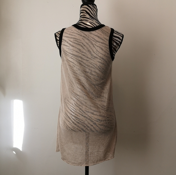 🖤 BEULAH Luxury Draped Sleeveless Sweater Blouse - Picture 3 of 8